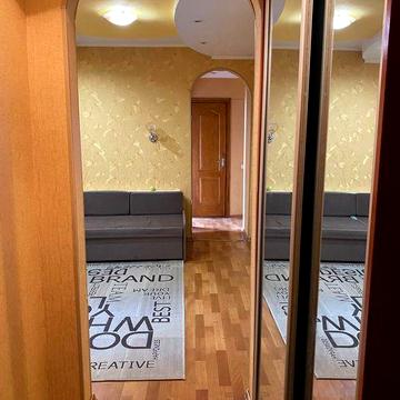 Квартира 3 кімнатна. М. Академмістечко.