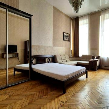 Тираспольська вул., 13