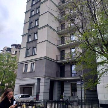 Аркадия, дворе Спорта. Студия на длительный период