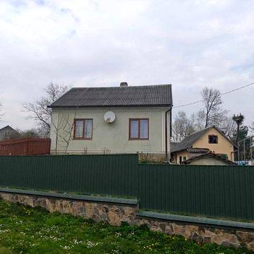 Продаж чудового будинка в місті Рудки