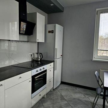 Оренда квартири на 2 поверсі Відрадний 2 50м2