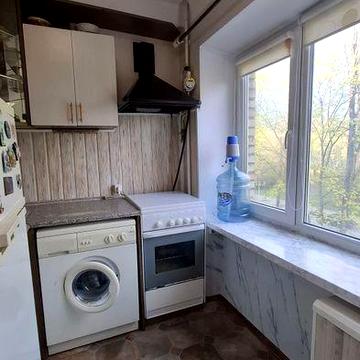 Оренда 1-кімнатної квартири по вулиці Мріїї 3