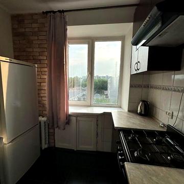 Довгострокова оренда 1к Квартира Кульчицької вулиця