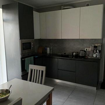 Оренда 2хкім.квартири +кухня студія