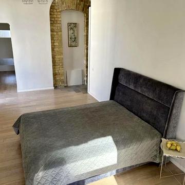 Антоновича вул. (Горького), 38