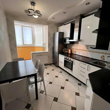 Драгоманова вул., 6/1