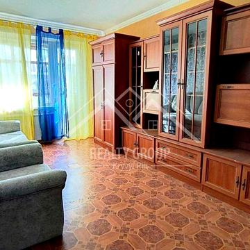 Продам 2-к на Ювілейній
