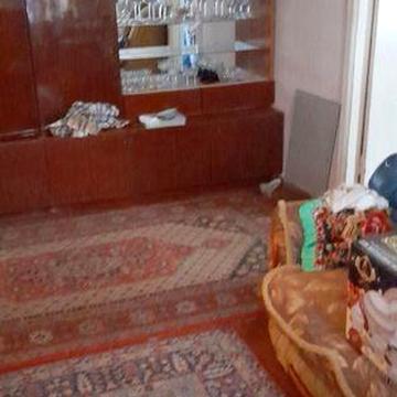 Продається двохкімнатна квартира на  вул.Дружба42м2 перший поверх