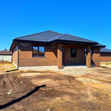 Будинок Таращанський масив- Летра з можливістю закінчення ремонту під клієнта