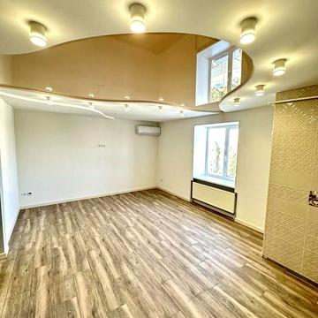 Продам 3 кімн кв, центр, парк, автономне опалення