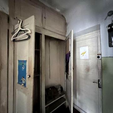 Продам 1 ком кв метро Армейская 4 минуты пешком