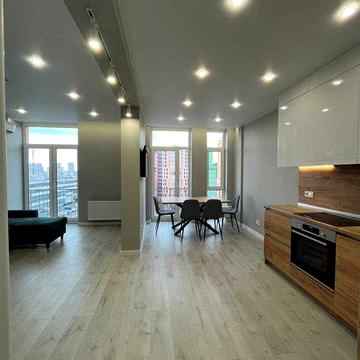 Оренда мансардної квартири 71 м2 в ЖК Комфорт Таун, Регенераторна, 4