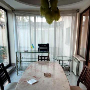 Продам шикарный дом на Львовской. Участок 18 соток. 2 бассейна. Ландшафтный дизайн