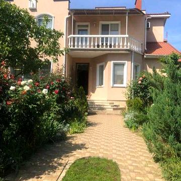 Дом на ул Толбухина / 9-я ст. Б. Фонтана