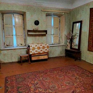 Фасадная квартира на Градоначальницкой.