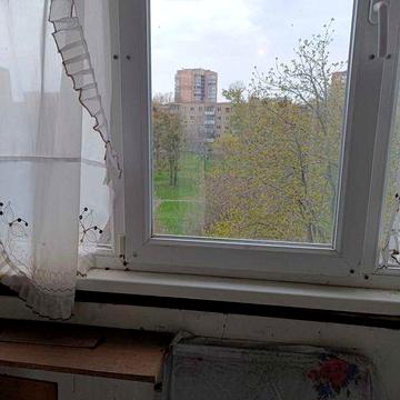 Продам 1 комнатную изолированную квартиру м Дворец Спорта 10 мин