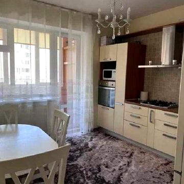 Продам 2к квартиру 76 м² | Стікон | з ремонтом | Центр міста