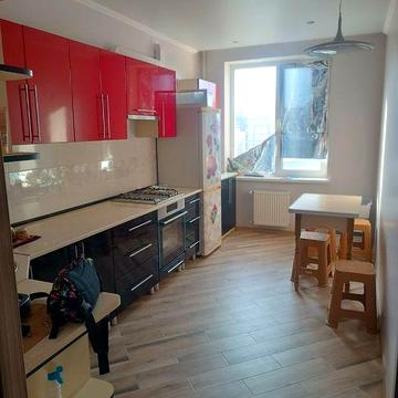 Продам двукімнатну квартиру у місті Південне