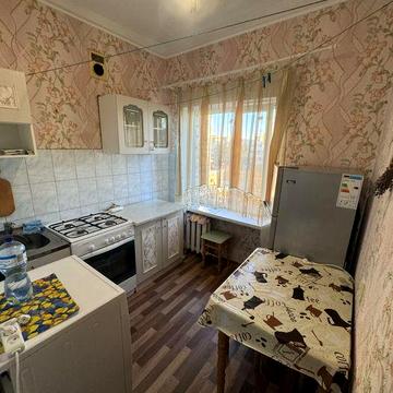 Продам 1к Київку р-н КОМАРОВА (вул.Скальда)