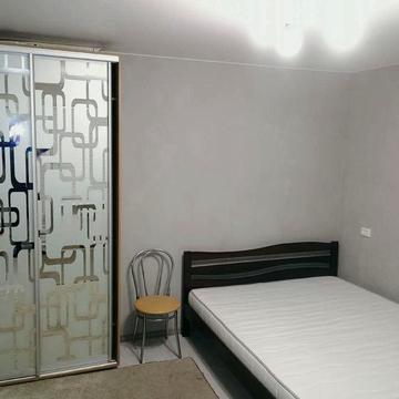 Здам 1к  квартиру Центр