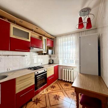 Оренда 2 кімнатної квартири в Центрі.