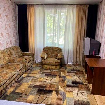 Гарна однокімнатна квартира в районі 5-ї школи