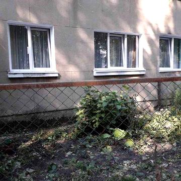 Продається трикімнатна квартира