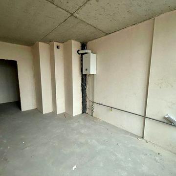 Велика двокімнатна квартира!Газове опалення!Відкритий балкон!