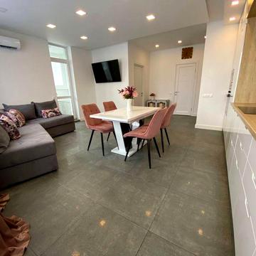 Продам 4 кім.квартиру Дарницький ЖК Харківський