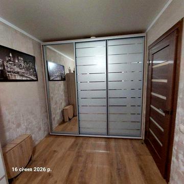 Простора однокімнатна квартира з автономним опаленням та великою кухнею — м. Суми