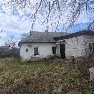 Бабинці- продам терміново 1/2 частину будинку !
