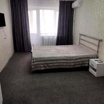 Аренда 2к/к.  Космонавтов