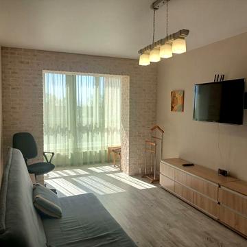 Оренда 2 кімнатної квартири 1-ої танкової бригади Епіцентр