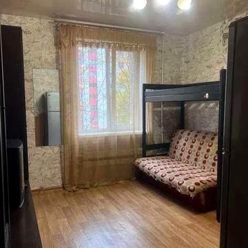 Продам 1к.гостинку,4\9,ремонт,метро Заводская (404985)