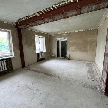 Металургів просп., 29