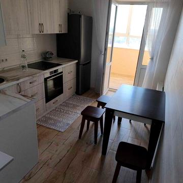 Здається в оренду 1-кімнатна квартира, вул. Доківська, 10