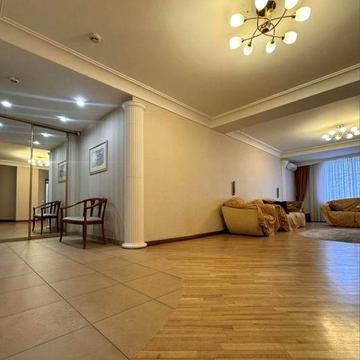 Продаётся 3 к. квартира Нагорка парк Шевченко Чекмарёва/Бригадная