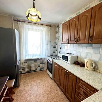 **ЦЕНТР! Затишна 2-К в районі Градецький! Бойлер