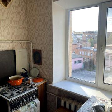 Продам 1 кімнатну квартиру