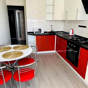 Боголюбова вул., 35