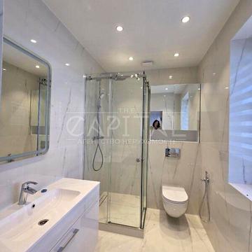 Довгострокова оренда 4к Дім Осіння вулиця