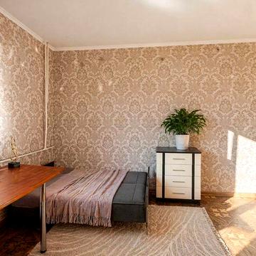 Однокімнатна квартира. Обласна лікарня