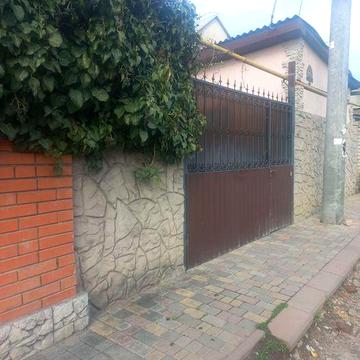 Продам будинок 60м .Деревообробна/Парковая.Від власника