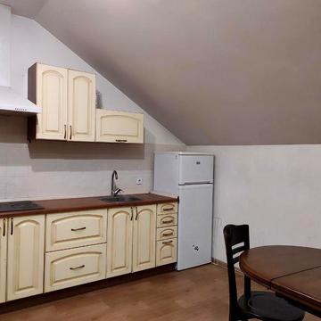 Здам  студію в центрі Бучі з 1.05