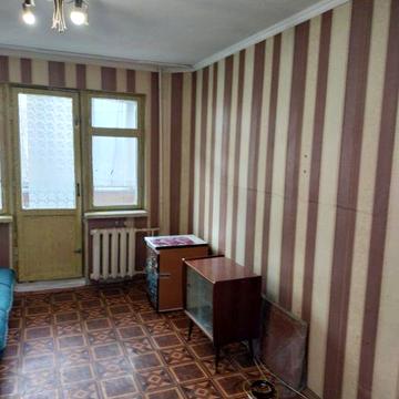 Продам 2-кімнатну квартиру на Вокзальній!