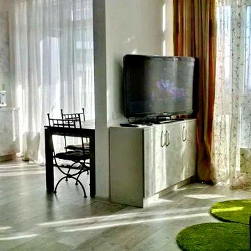 baz Продам 1-кімнатну квартиру в новому ЖК "4 сезони". ЖК Чотири Сезони