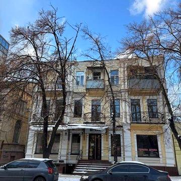 Продам квартиру-коммуналку Центр, Оперный Театр