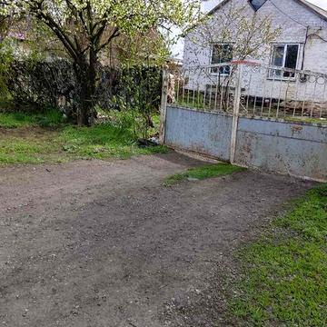 Продам дом срочно возможно обмен на мото250/ 300 см в хорошем состояние росмотрю все варианты)