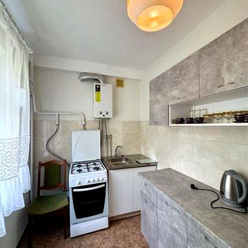 Оренда 3-ох кімнатна квартира вулиця Грінченка