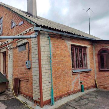 Продам дом Бавария (ул. Чернозёмная), пл. 66 м2+флигель 24 м2, гараж, летняя кухня